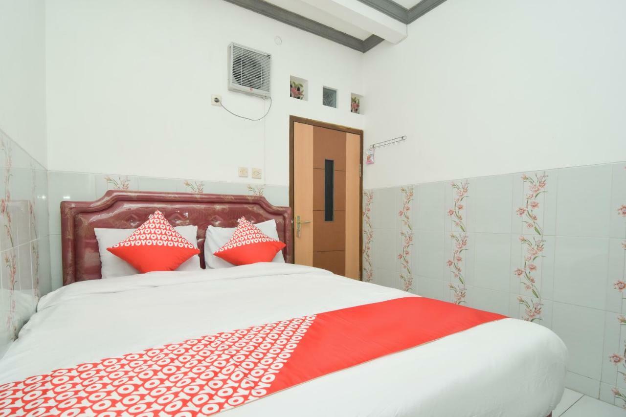 Dua Putri Villa Pasuruan Ngoại thất bức ảnh