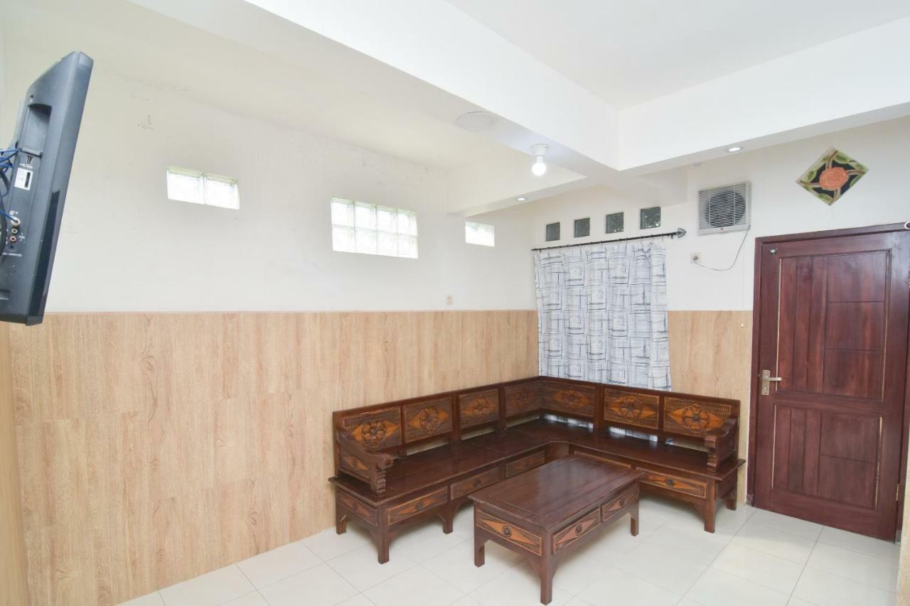 Dua Putri Villa Pasuruan Ngoại thất bức ảnh